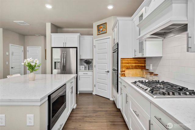 12948 186th Avenue E, Lake Tapps, WA 98391