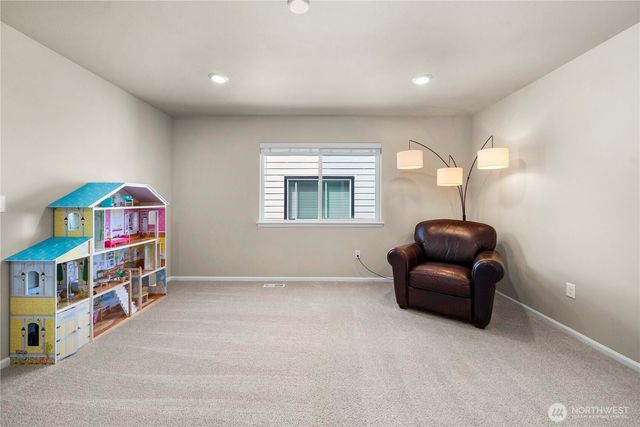 12948 186th Avenue E, Lake Tapps, WA 98391