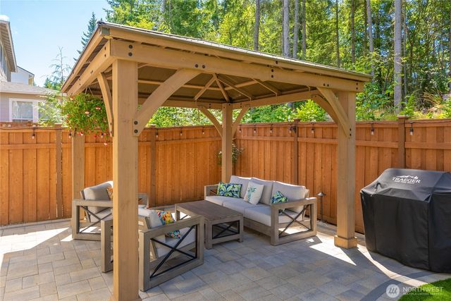 12948 186th Avenue E, Lake Tapps, WA 98391