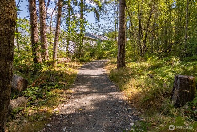 12948 186th Avenue E, Lake Tapps, WA 98391