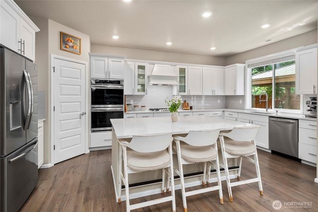 12948 186th Avenue E, Lake Tapps, WA 98391