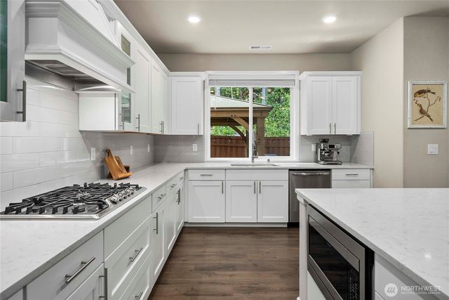 12948 186th Avenue E, Lake Tapps, WA 98391