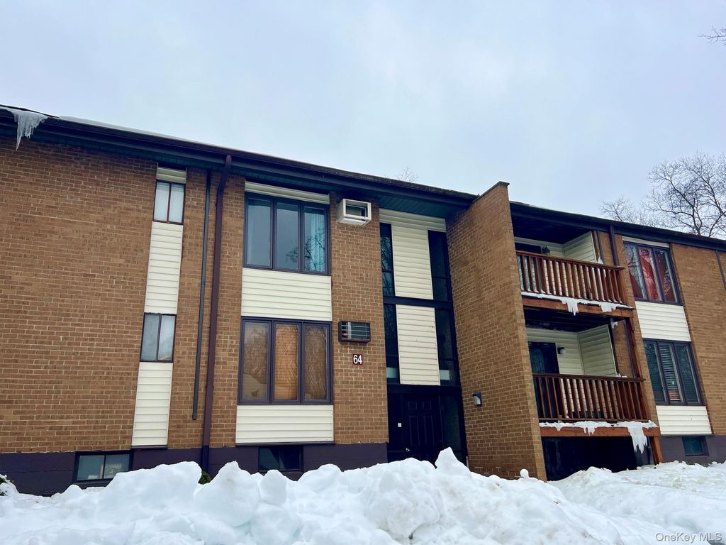 3 Hook Road 64G, Poughkeepsie, NY 12601