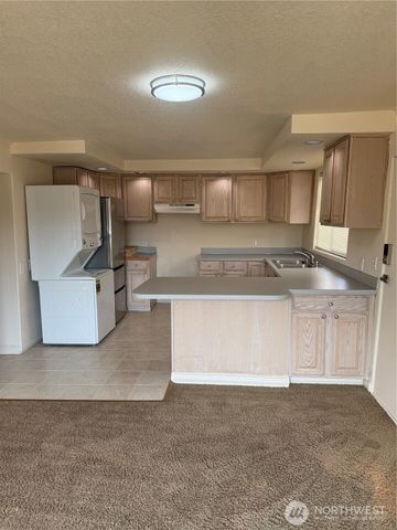 3910 NE 51st Street, Seattle, WA 98105