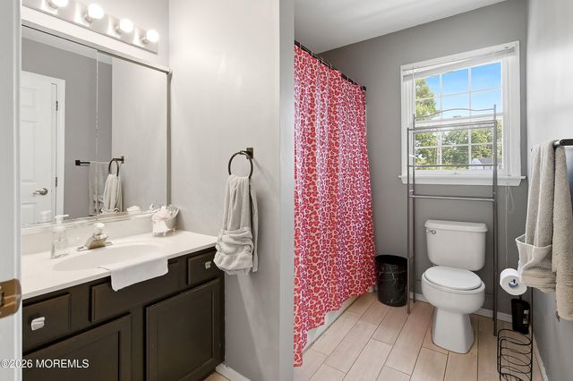 124 Yeoman Road, Manahawkin, NJ 08050