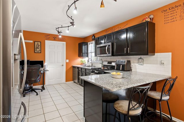 124 Yeoman Road, Manahawkin, NJ 08050
