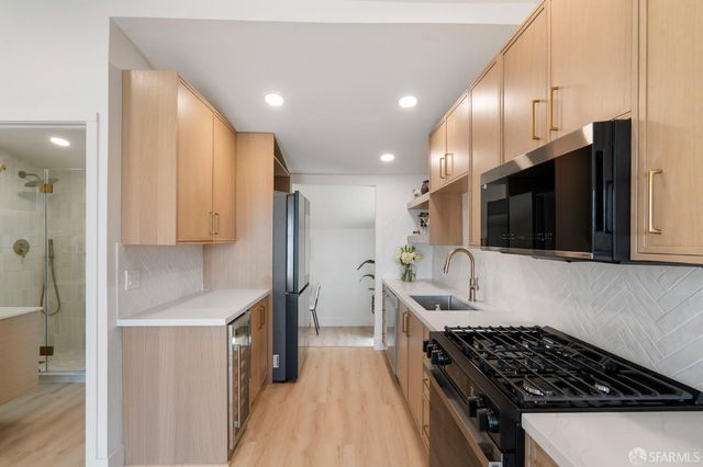 726 Joost Avenue, San Francisco, CA 94127