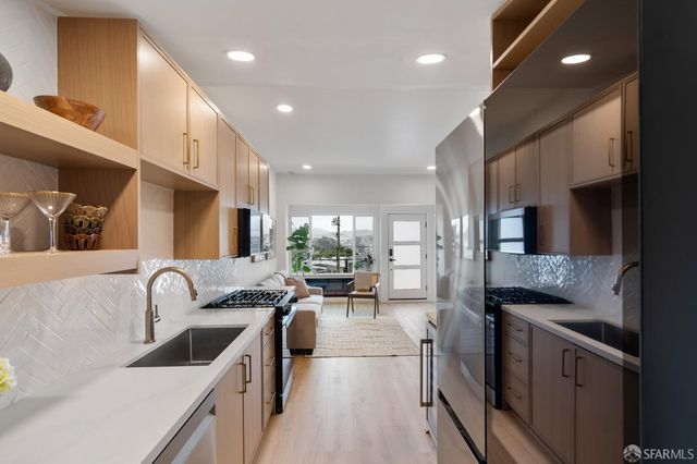 726 Joost Avenue, San Francisco, CA 94127