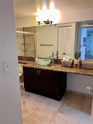 19655 E Country Club Dr 6106, Aventura, FL 33180