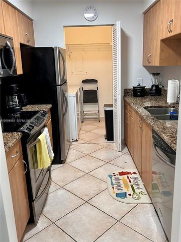 19655 E Country Club Dr 6106, Aventura, FL 33180