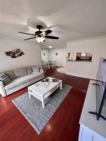 19655 E Country Club Dr 6106, Aventura, FL 33180