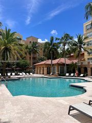 19655 E Country Club Dr 6106, Aventura, FL 33180