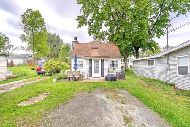 4061 S Boa Drive, Knox, IN 46534