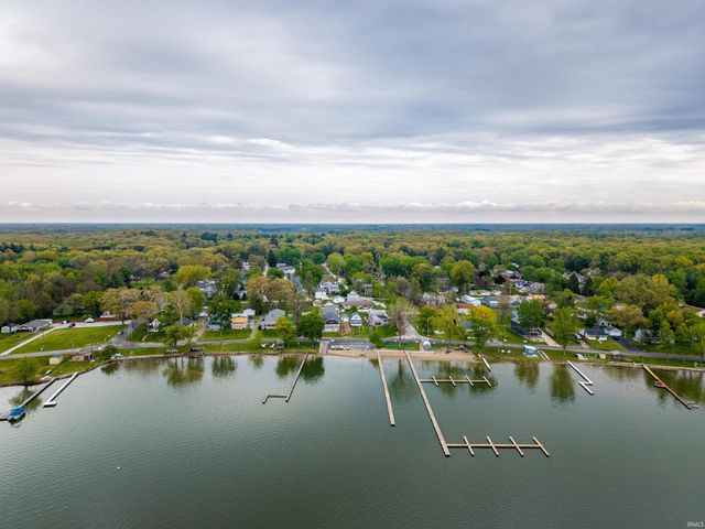 4061 S Boa Drive, Knox, IN 46534
