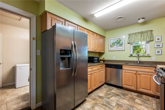 1848 Rolling Hills Drive, Fayetteville, AR 72703