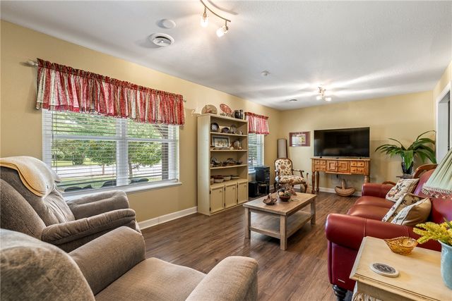 1848 Rolling Hills Drive, Fayetteville, AR 72703
