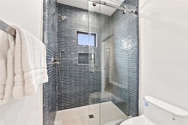 9127 Hargis, Los Angeles, CA 90034