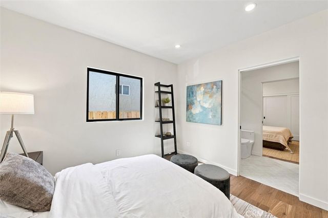 9127 Hargis, Los Angeles, CA 90034