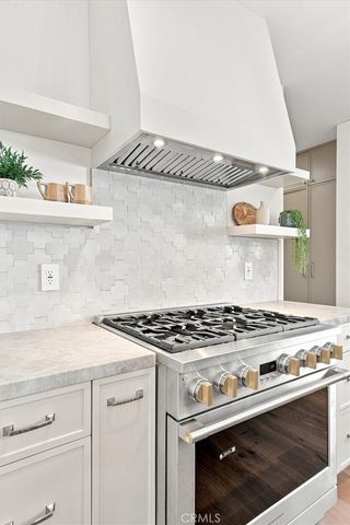 9127 Hargis, Los Angeles, CA 90034