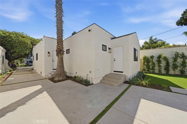 9127 Hargis, Los Angeles, CA 90034