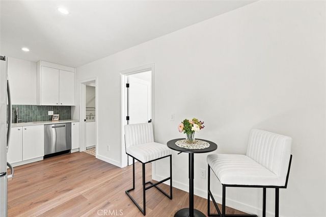 9127 Hargis, Los Angeles, CA 90034