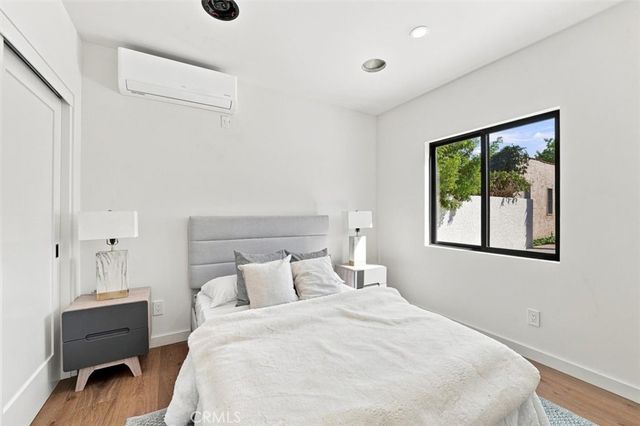 9127 Hargis, Los Angeles, CA 90034