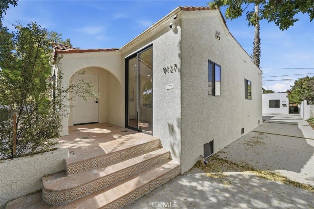 9127 Hargis, Los Angeles, CA 90034 — photo 3