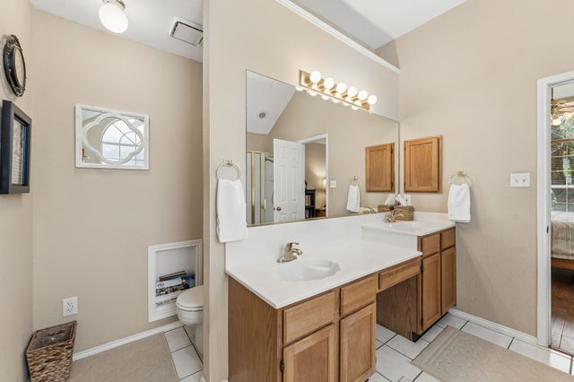 4912 Parkside Way, Fort Worth, TX 76137