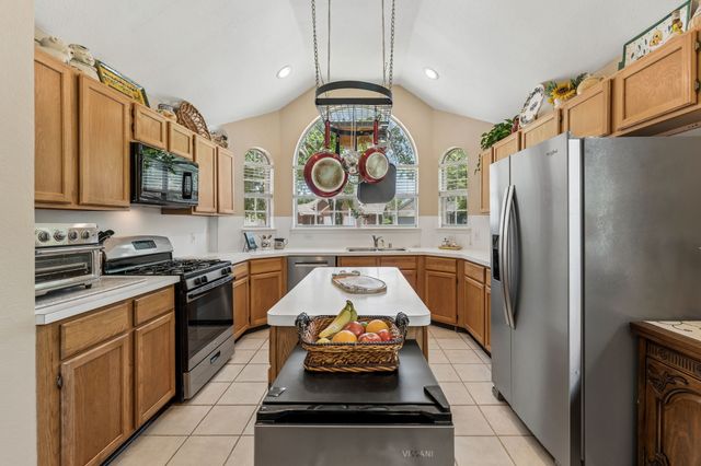 4912 Parkside Way, Fort Worth, TX 76137