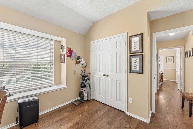 4912 Parkside Way, Fort Worth, TX 76137