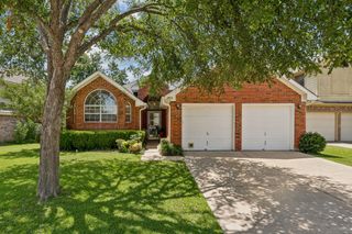 4912 Parkside Way, Fort Worth, TX 76137