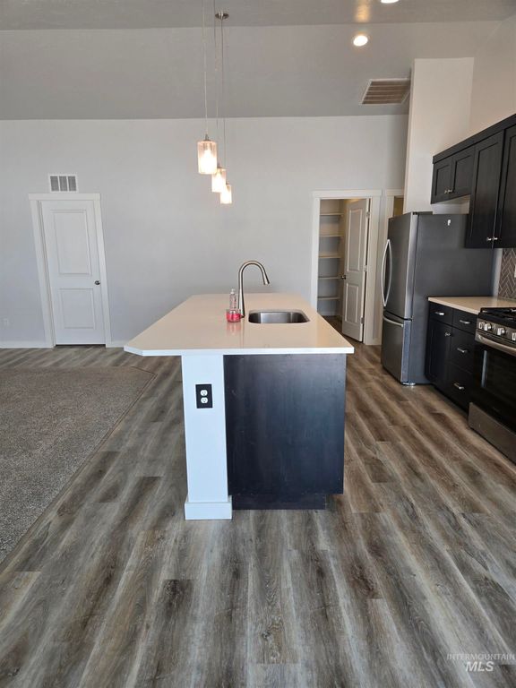 1205 NW 20th Ct, Fruitland, ID 83619 photo 5
