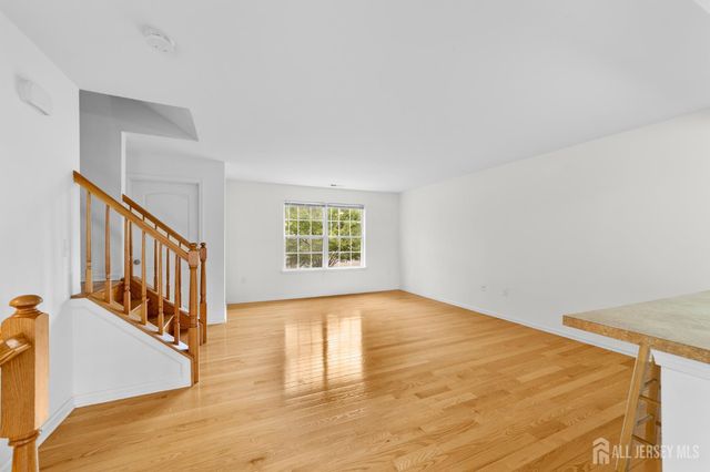 20 Alfred Avenue, Franklin, NJ 08873