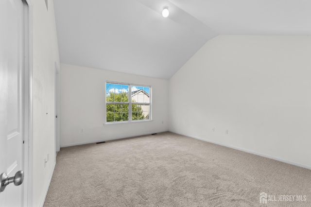 20 Alfred Avenue, Franklin, NJ 08873