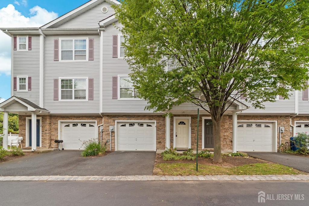 20 Alfred Avenue, Franklin, NJ 08873