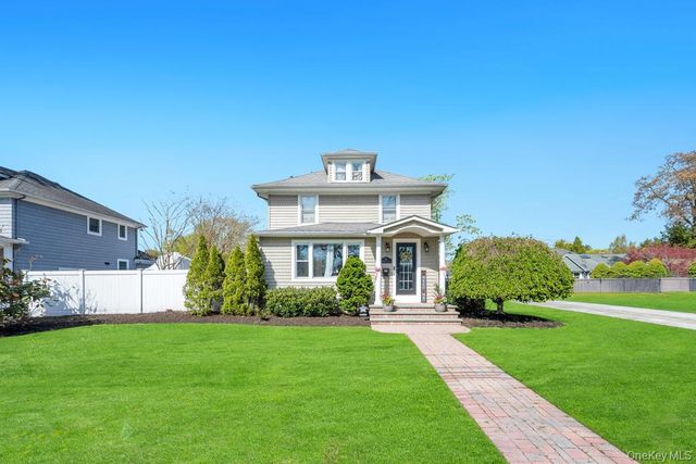 120 Cherry Avenue, West Sayville, NY 11796