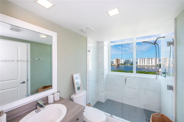 400 Sunny Isles Blvd 1518, Sunny Isles Beach, FL 33160