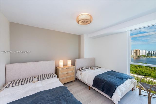 400 Sunny Isles Blvd 1518, Sunny Isles Beach, FL 33160