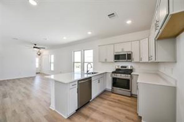 40741 Mostyn Lake Drive, Magnolia, TX 77354