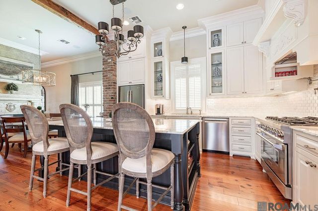 7911 Willow Grove Blvd, Saint George, LA 70810