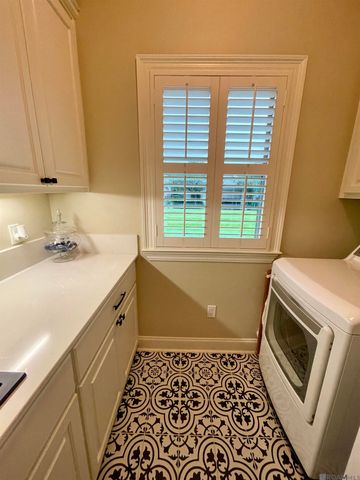 7911 Willow Grove Blvd, Saint George, LA 70810