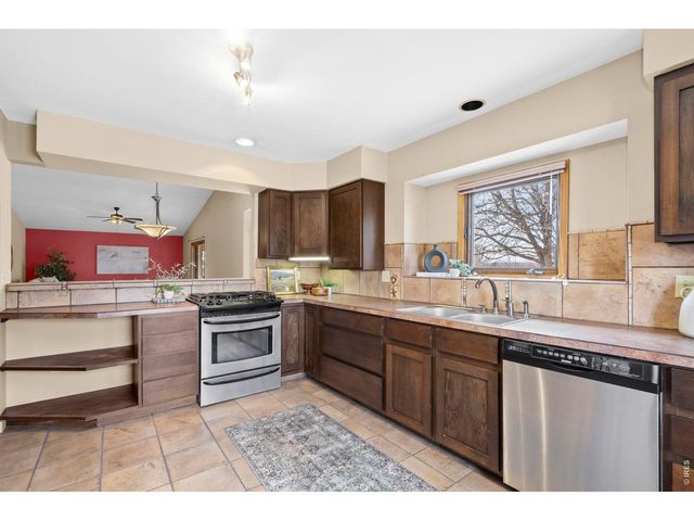 1235 Honeysuckle Ct, Windsor, CO 80550