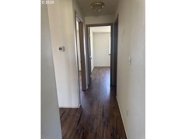 1300 Sw 10TH Ct, Pendleton, OR 97801