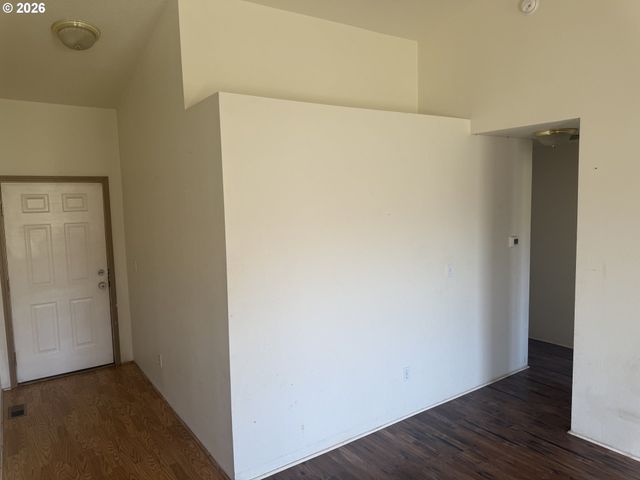 1300 Sw 10TH Ct, Pendleton, OR 97801