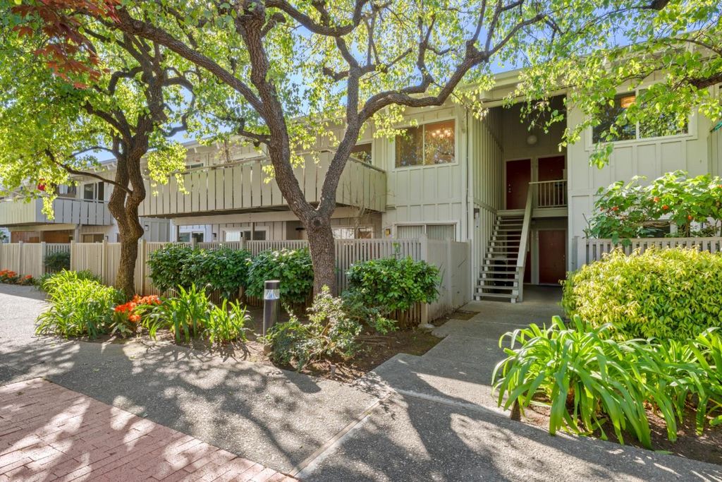 255 S Rengstorff Avenue 172, Mountain View, CA 94040