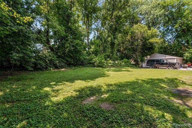 23 N Shirley Street, Pontiac, MI 48342