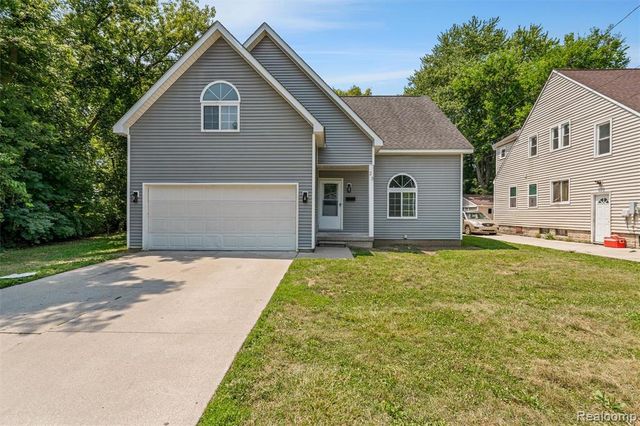 23 N Shirley Street, Pontiac, MI 48342