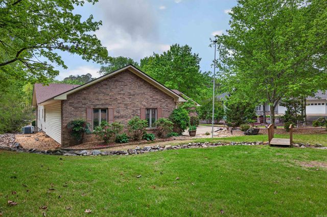 15 Tiburon Way, Hot Springs Village, AR 71909
