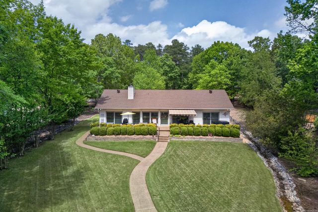 15 Tiburon Way, Hot Springs Village, AR 71909