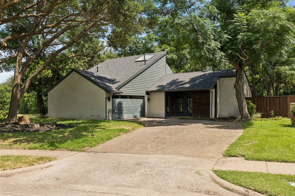 1500 Idyllwild Drive, Plano, TX 75075